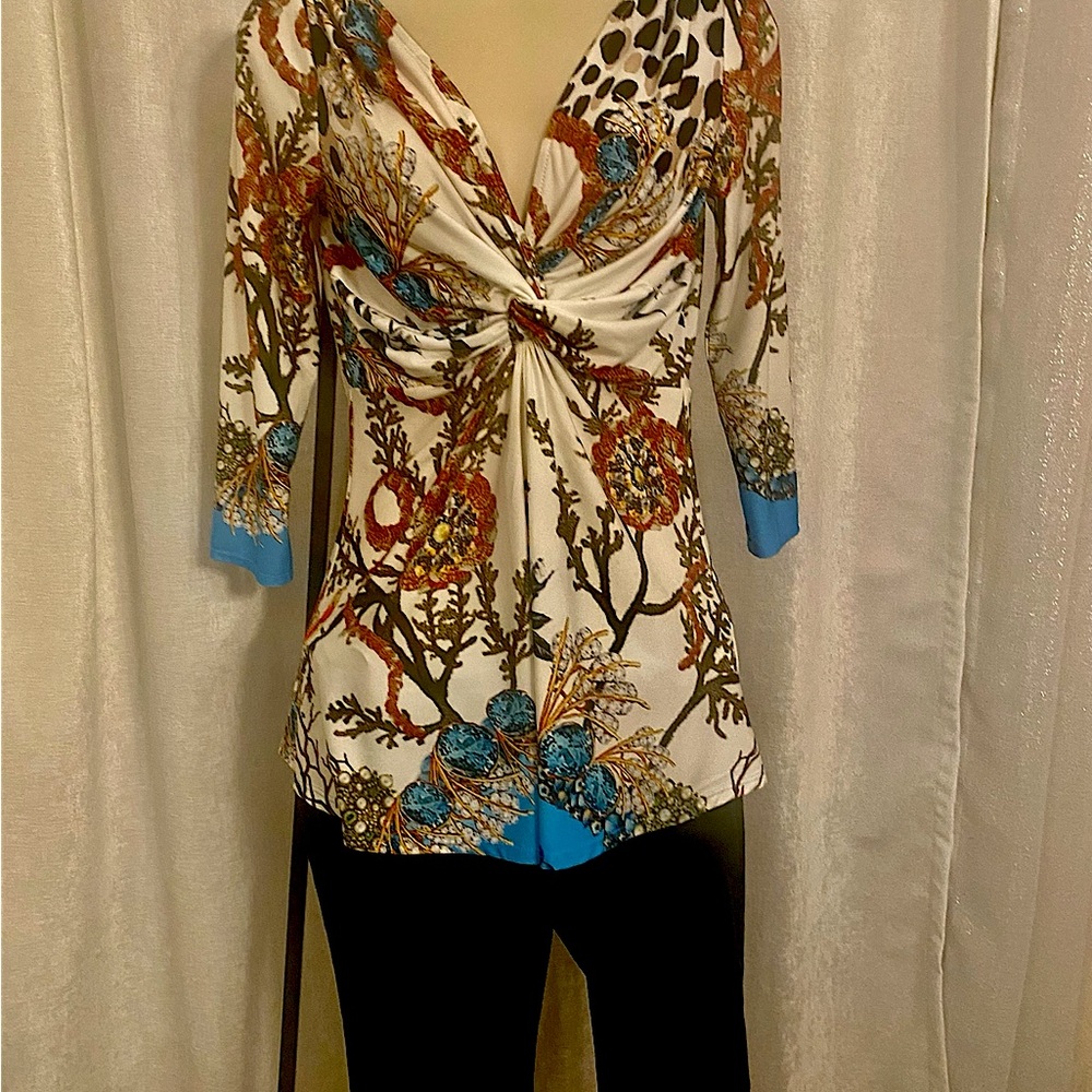 Boston PROPER,XS 3/4 sleeves,realistic Jewelry on branches on white